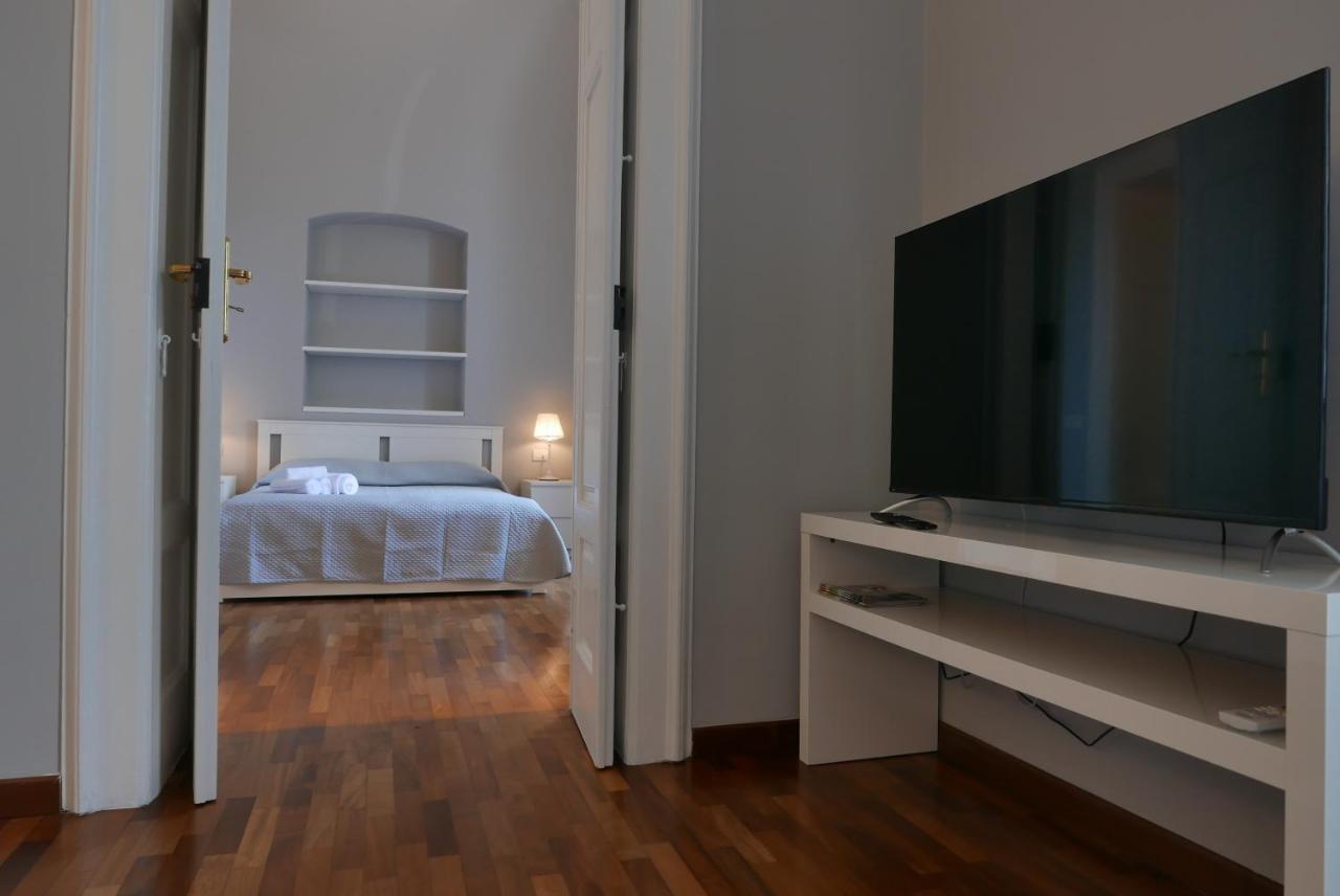 Suite 261 - Intero Appartamento Nel Centro Di Bari Exterior foto