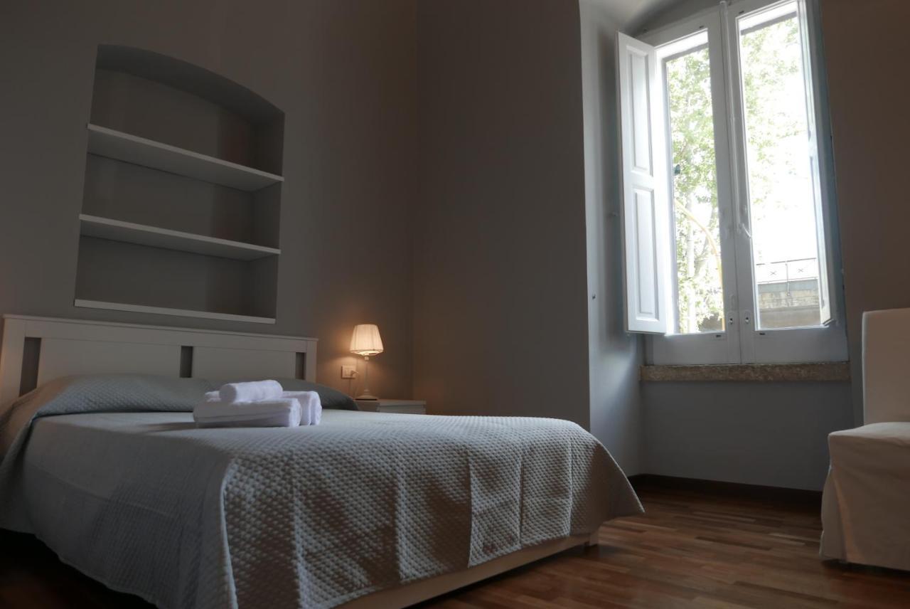 Suite 261 - Intero Appartamento Nel Centro Di Bari Exterior foto